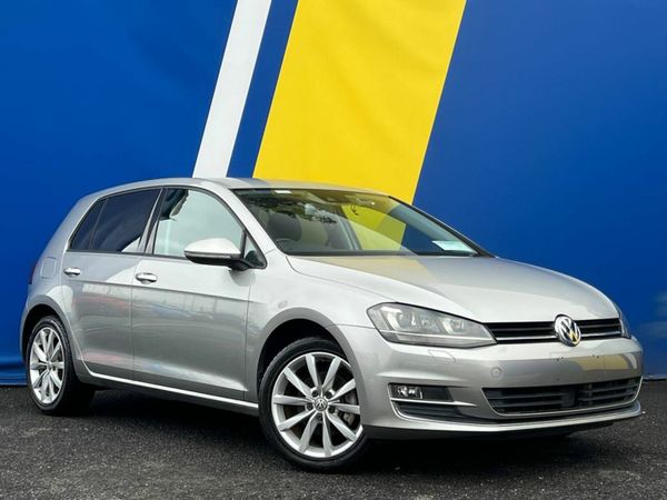 Volkswagen Golf Hatchback, Petrol, 2014, Silver