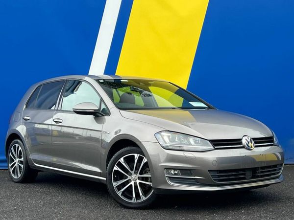 Volkswagen Golf Hatchback, Petrol, 2014, Silver