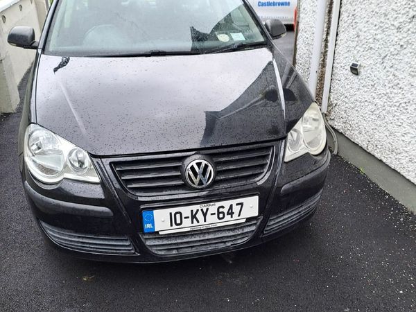 Volkswagen Polo Hatchback, Petrol, 2010, Black