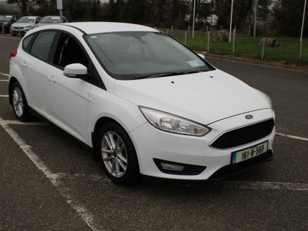 Ford Focus Hatchback, Diesel, 2016, White