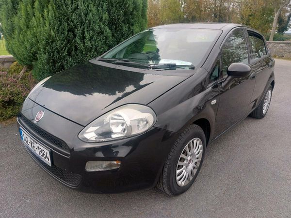 Fiat Punto Hatchback, Petrol, 2014, Black