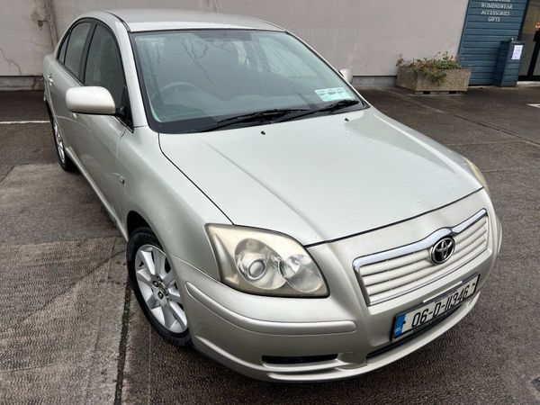 Toyota Avensis Saloon, Petrol, 2006, Silver