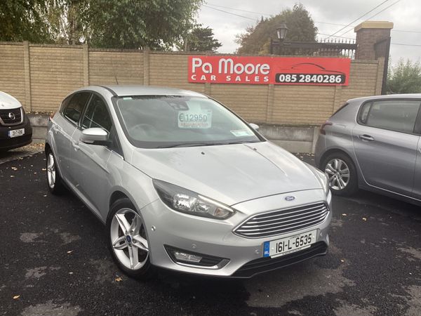 Ford Focus Hatchback, Petrol, 2016, Silver