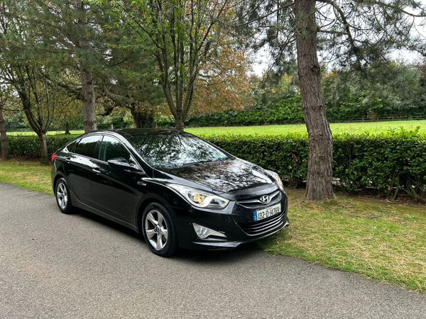 Hyundai i40 Saloon, Diesel, 2013, Black