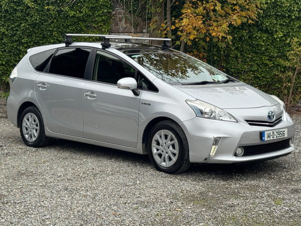 Toyota Prius MPV, Petrol Hybrid, 2014, Silver