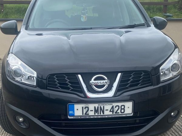 Nissan Qashqai Estate/Jeep, Diesel, 2012, Black