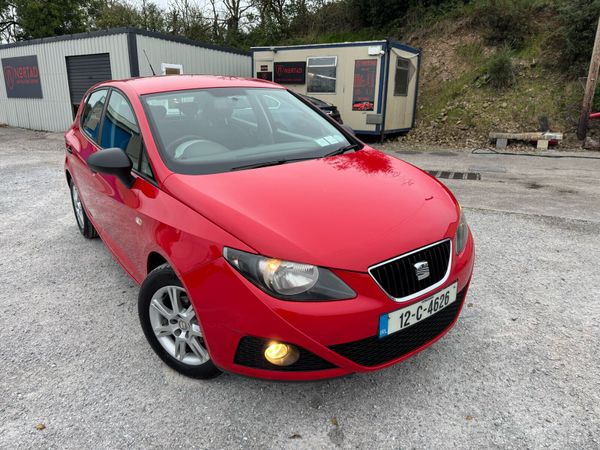 SEAT Ibiza MPV, Petrol, 2012, Red