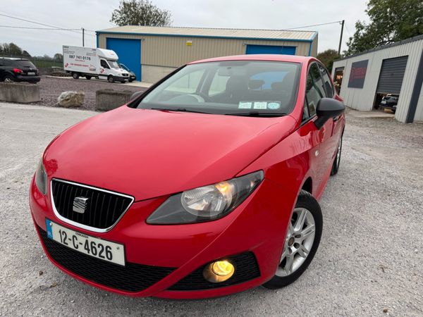 SEAT Ibiza MPV, Petrol, 2012, Red