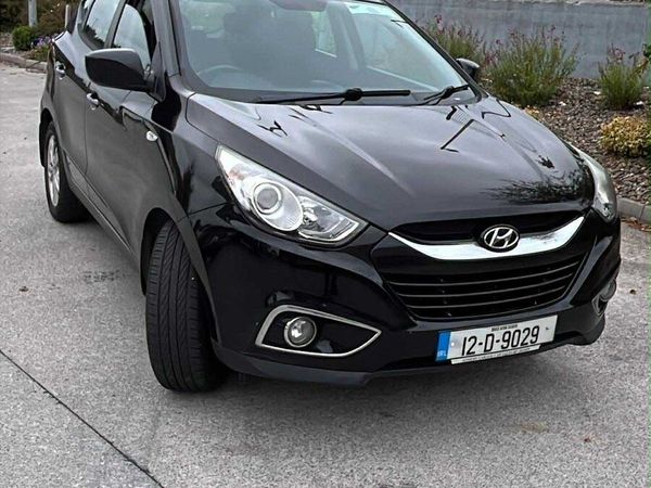 Hyundai ix35 SUV, Diesel, 2012, Black