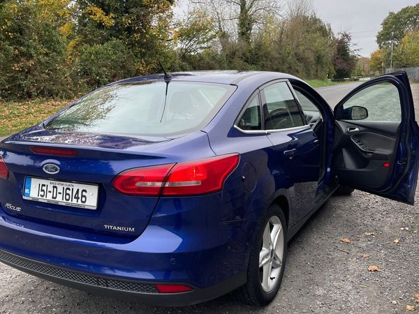 Ford Focus Saloon, Diesel, 2015, Blue