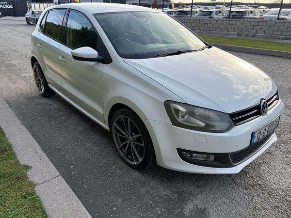 Volkswagen Polo Hatchback, Petrol, 2012, White