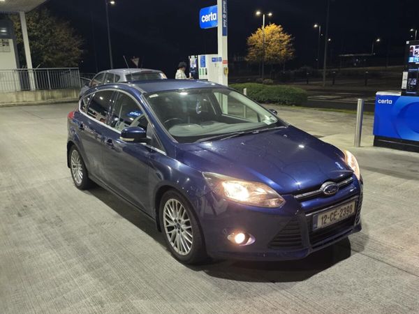 Ford Focus Hatchback, Diesel, 2012, Blue