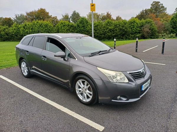 Toyota Avensis Estate, Diesel, 2010, Grey
