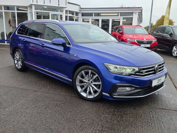 Volkswagen Passat Estate, Diesel, 2021, Blue