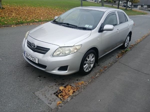 Toyota Corolla Saloon, Diesel, 2008, Silver