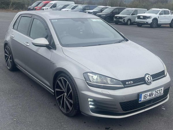 Volkswagen Golf Hatchback, Diesel, 2016, Silver