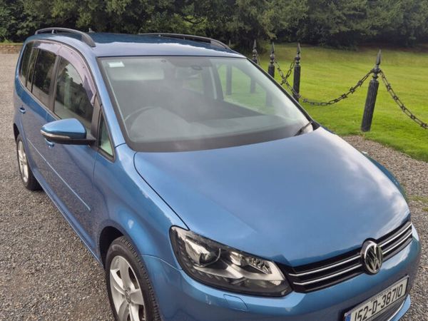 Volkswagen Touran MPV, Petrol, 2015, Blue