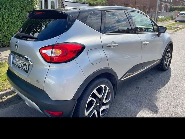 Renault Captur Hatchback, Diesel, 2015, Silver
