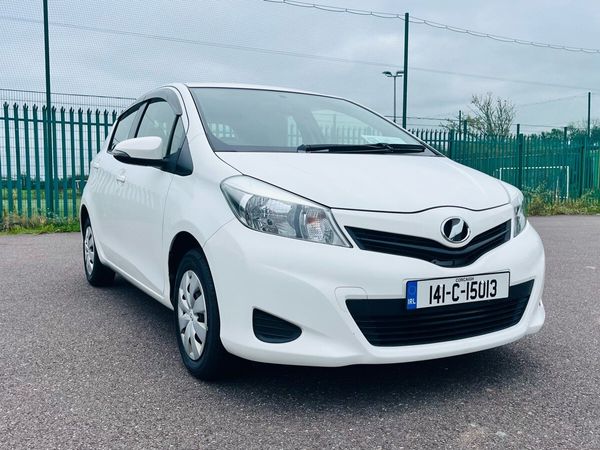 Toyota Vitz Hatchback, Petrol, 2014, White