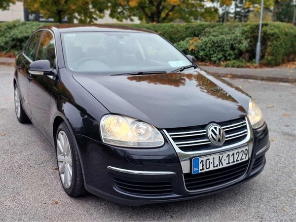 Volkswagen Jetta Saloon, Diesel, 2010, Black