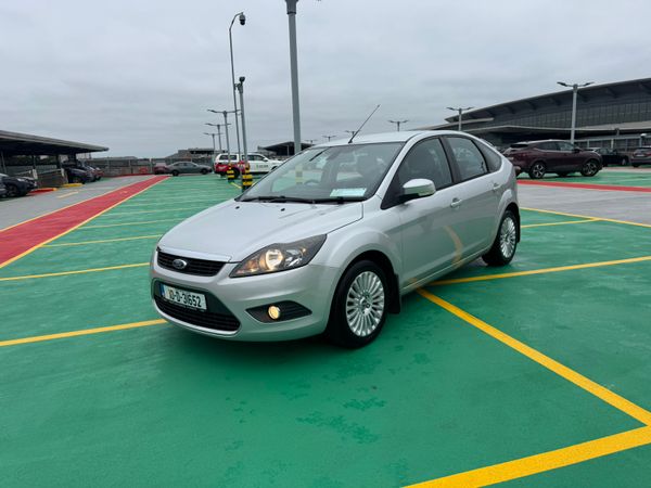 Ford Focus Hatchback, Diesel, 2010, Silver