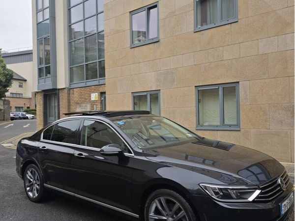 Volkswagen Passat Saloon, Diesel, 2017, Black