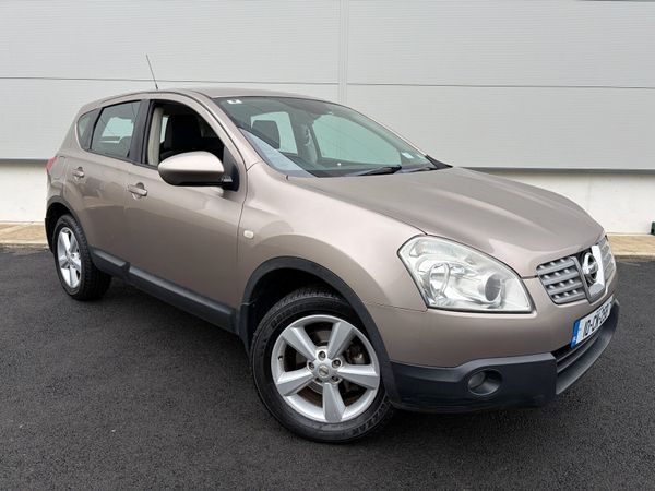 Nissan Qashqai Hatchback, Diesel, 2010, Brown