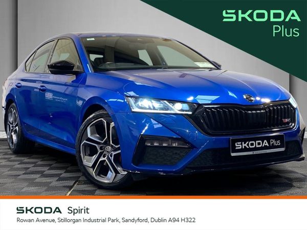 Skoda Octavia Saloon, Diesel, 2023, Blue