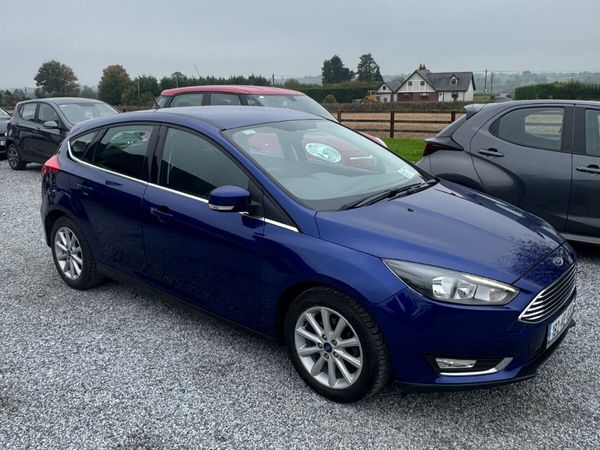 Ford Focus Hatchback, Petrol, 2018, Blue