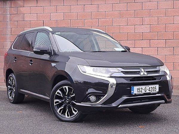 Mitsubishi Outlander SUV, Petrol Plug-in Hybrid, 2015, Black