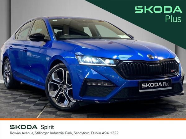 Skoda Octavia Saloon, Diesel, 2023, Blue