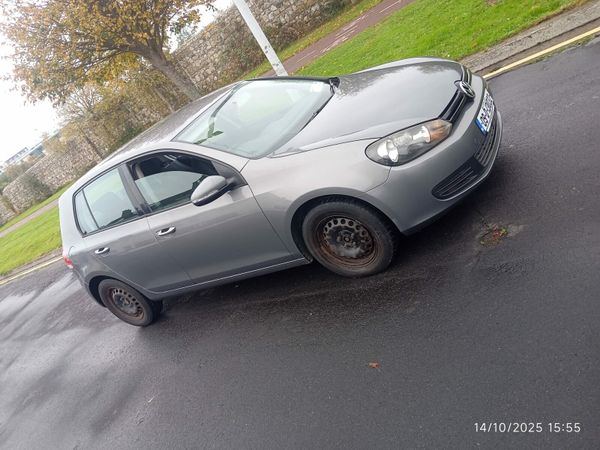 Volkswagen Golf Hatchback, Petrol, 2009, Grey