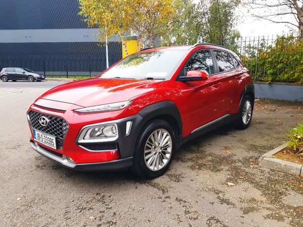 Hyundai KONA MPV, Petrol, 2018, Red