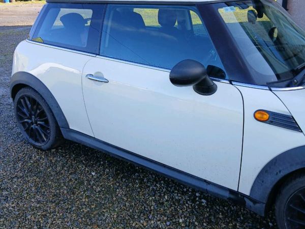 Mini One Hatchback, Petrol, 2009, White