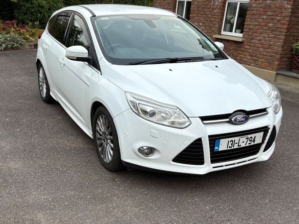 Ford Focus Hatchback, Diesel, 2013, White