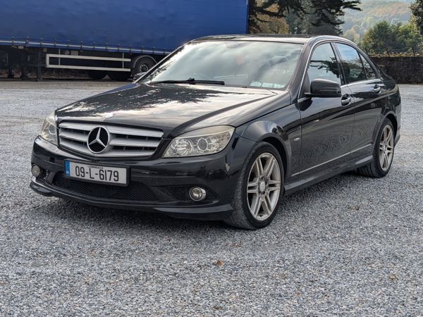 Mercedes-Benz C-Class Saloon, Diesel, 2009, Black