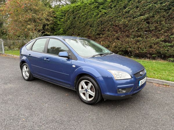 Ford Focus Hatchback, Petrol, 2008, Blue