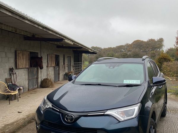 Toyota RAV4 SUV, Diesel, 2017, Black