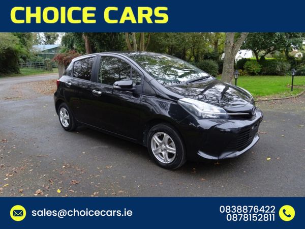 Toyota Yaris Hatchback, Petrol, 2016, Black
