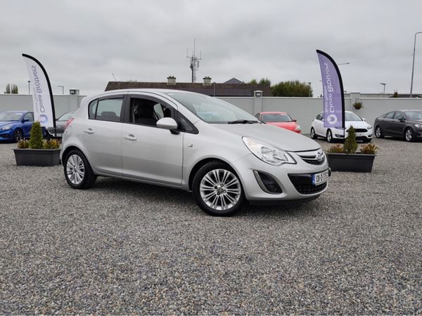 Vauxhall Corsa Hatchback, Petrol, 2013, Silver