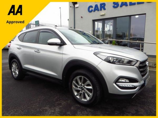 Hyundai Tucson MPV, Diesel, 2016, Silver