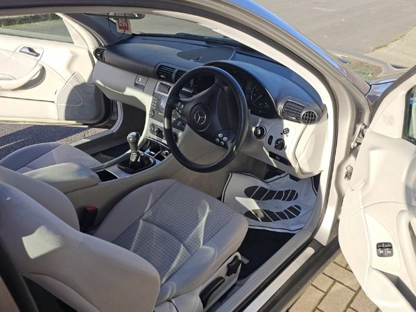 Volkswagen Golf Coupe, Petrol, 1989, Silver
