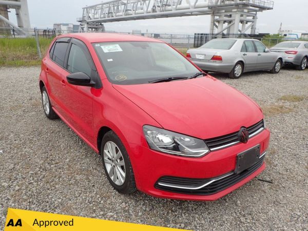 Volkswagen Polo Hatchback, Petrol, 2016, Red