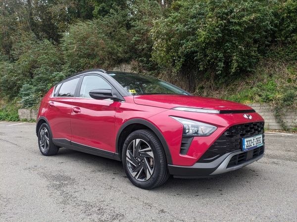 Hyundai Bayon Estate/Jeep, Petrol, 2022, Red