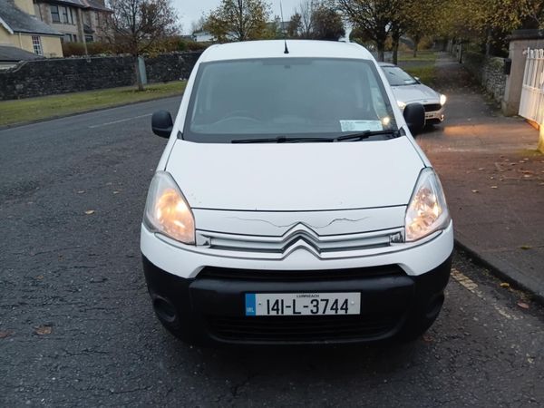 Citroen Berlingo MPV, Diesel, 2014, White