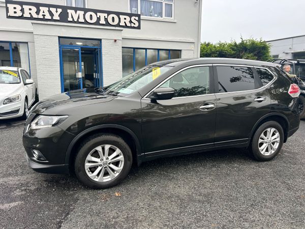 Nissan X-Trail SUV, Petrol, 2017, Green