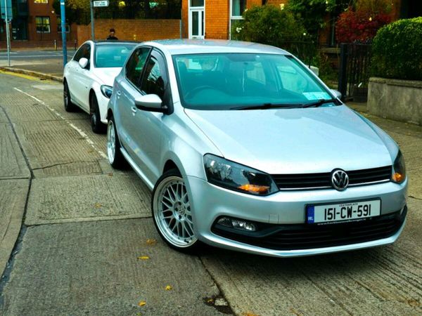 Volkswagen Polo Hatchback, Petrol, 2015, Silver