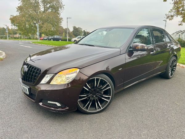 Mercedes-Benz E-Class Saloon, Diesel, 2010, Brown