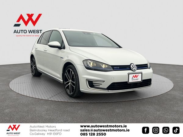 Volkswagen Golf Hatchback, Petrol Plug-in Hybrid, 2015, White