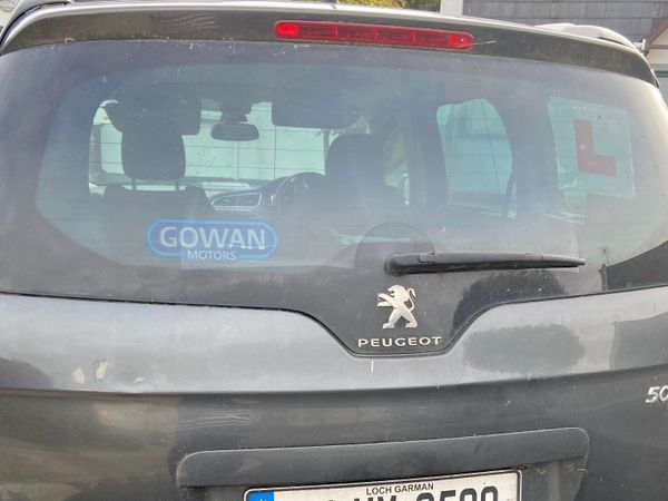 Peugeot 5008 MPV, Diesel, 2014, Grey